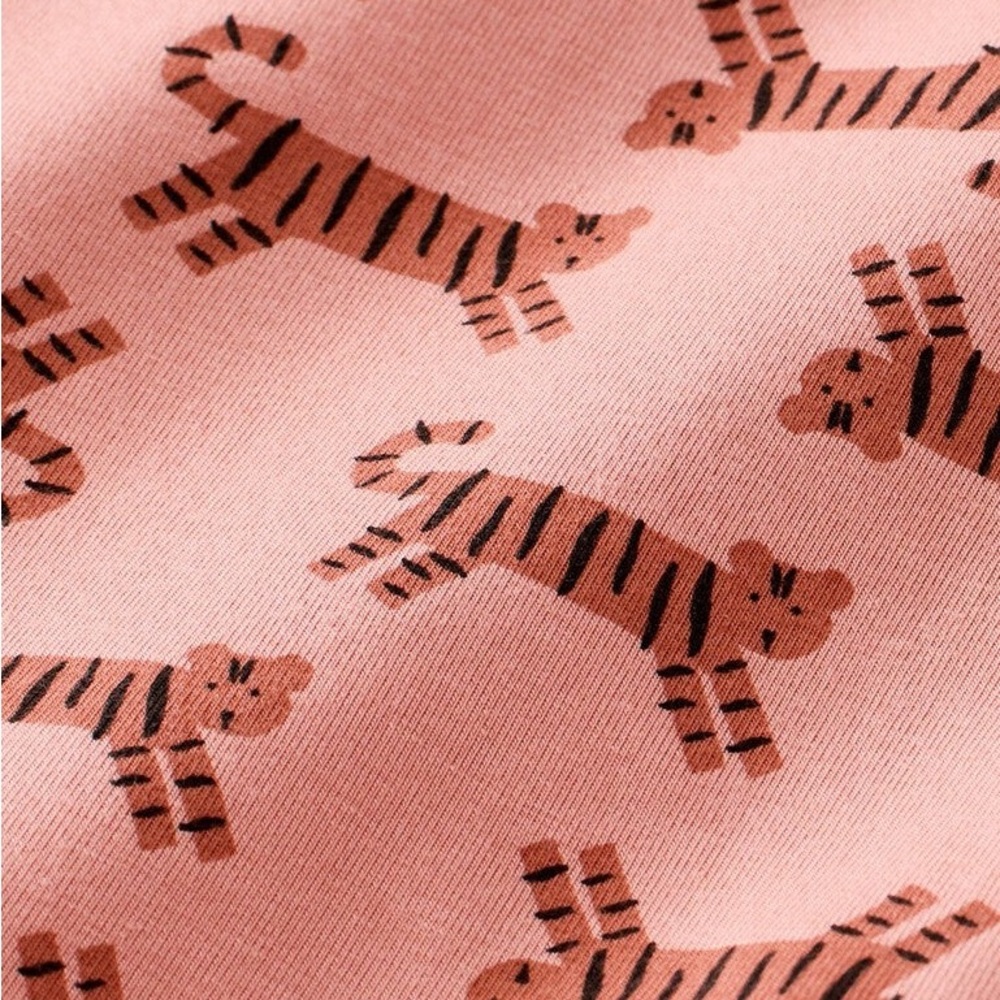 Hanna Andersson - Kids Short Sleeve Pajama Set in HannaSoft - Picture 2 of 6